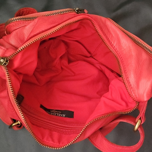 Axel David Vintage 100% Leather Coral Crossbody Bag Adjustable  Brass Hardware - Picture 4 of 9